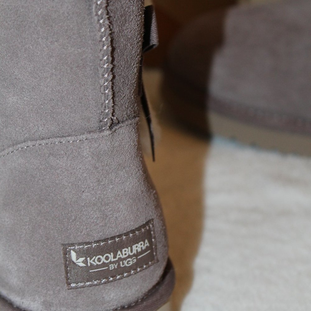 UGG KOOLABURRA CINDER GRAY TALL SUEDE BOW BOOTS - Picture 3 of 6